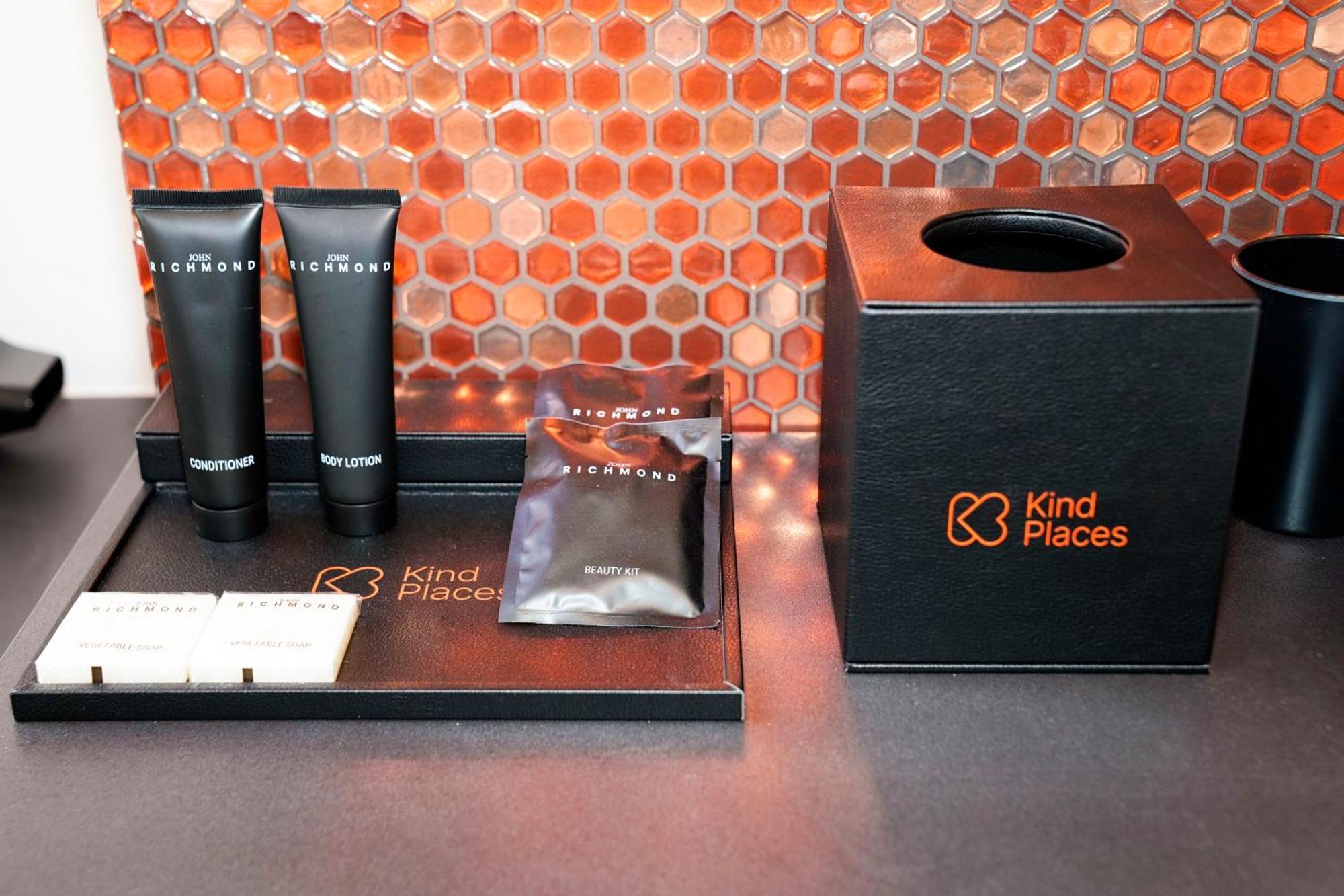 Kind Places - Suite Experience Napels Buitenkant foto
